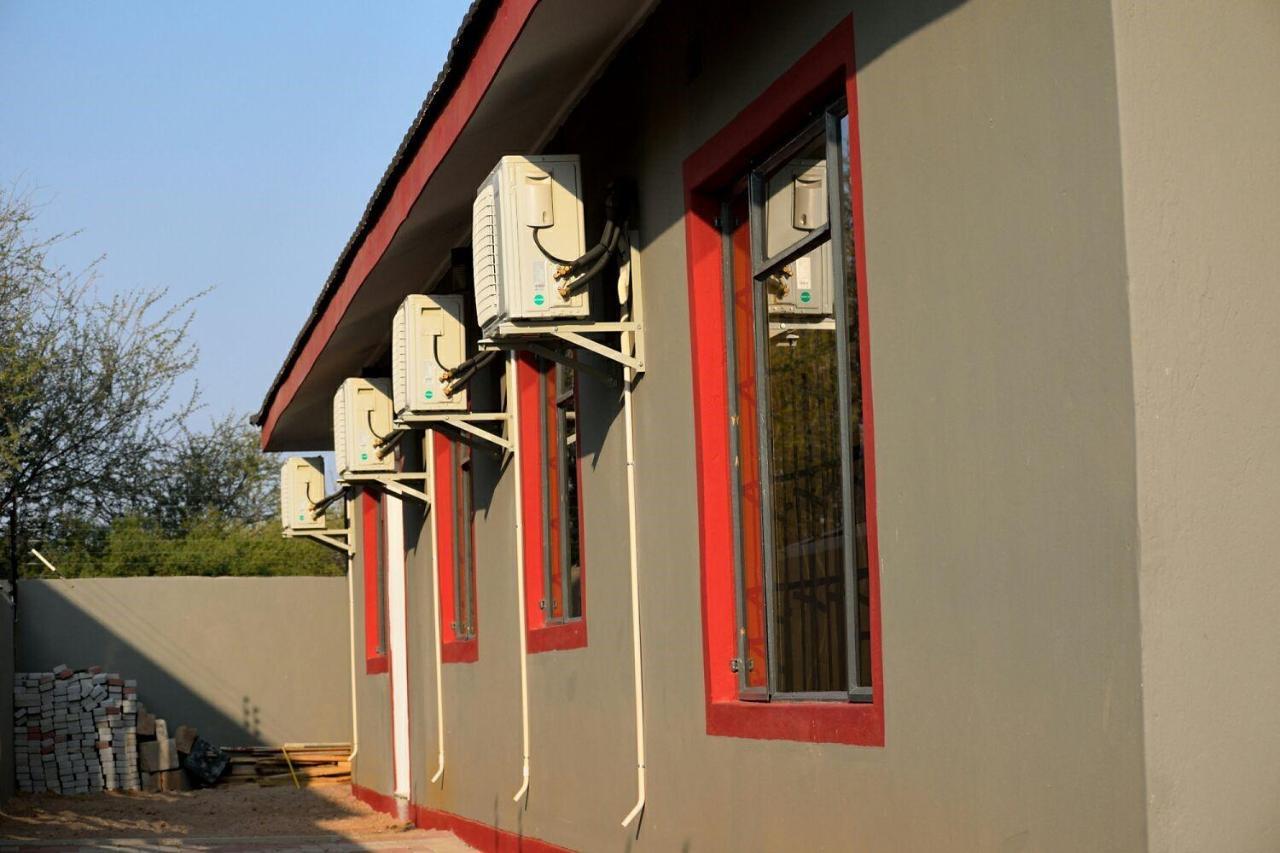 Mathlyn Guesthouse Gaborone Dış mekan fotoğraf