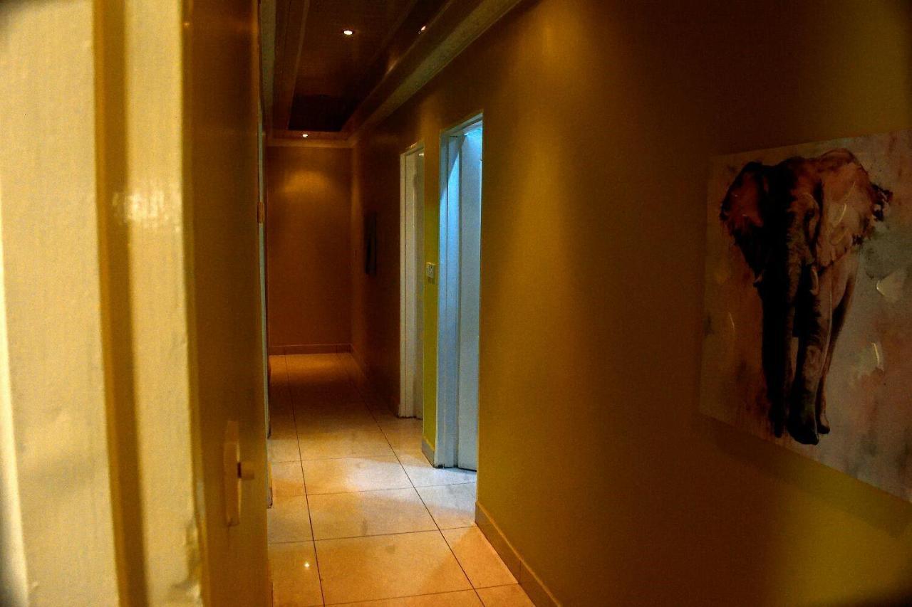 Mathlyn Guesthouse Gaborone Dış mekan fotoğraf