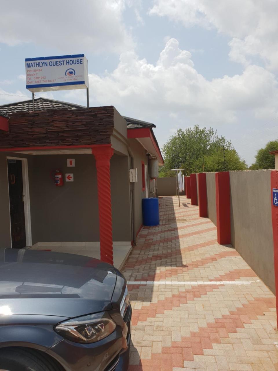 Mathlyn Guesthouse Gaborone Dış mekan fotoğraf